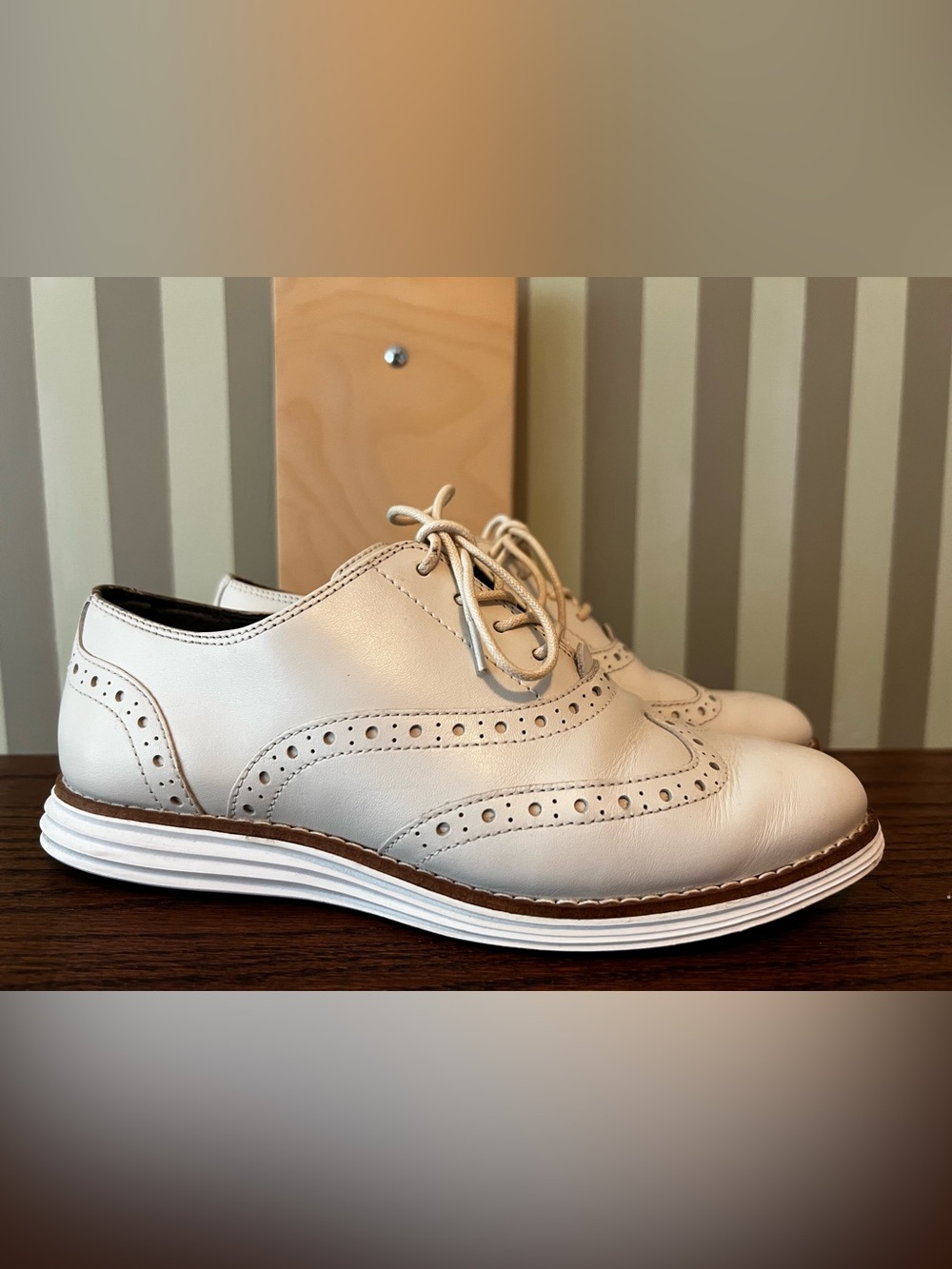 Cole Haan Women's Cream/White Wingtip Oxford Shoes